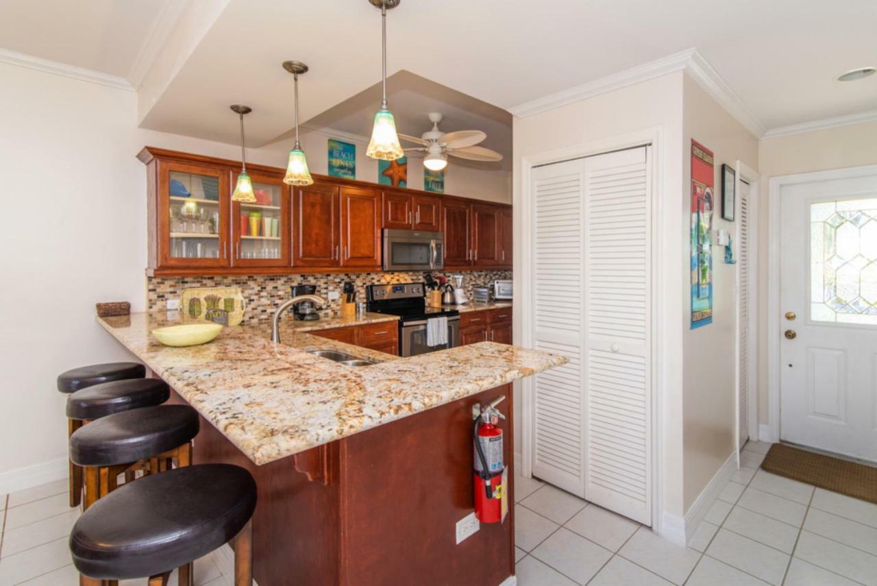 جورج تاون Grandview Condominiums المظهر الخارجي الصورة