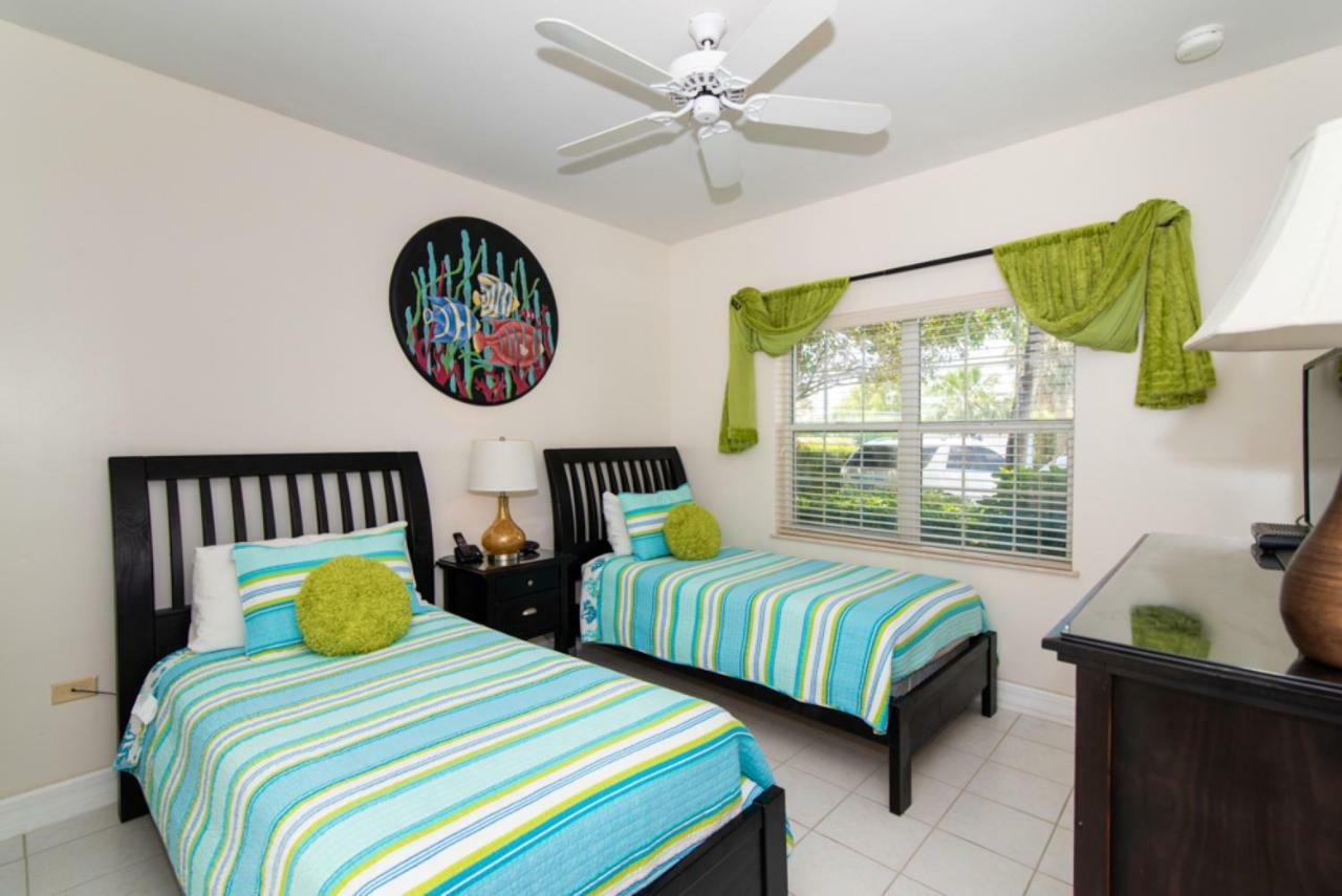 جورج تاون Grandview Condominiums المظهر الخارجي الصورة